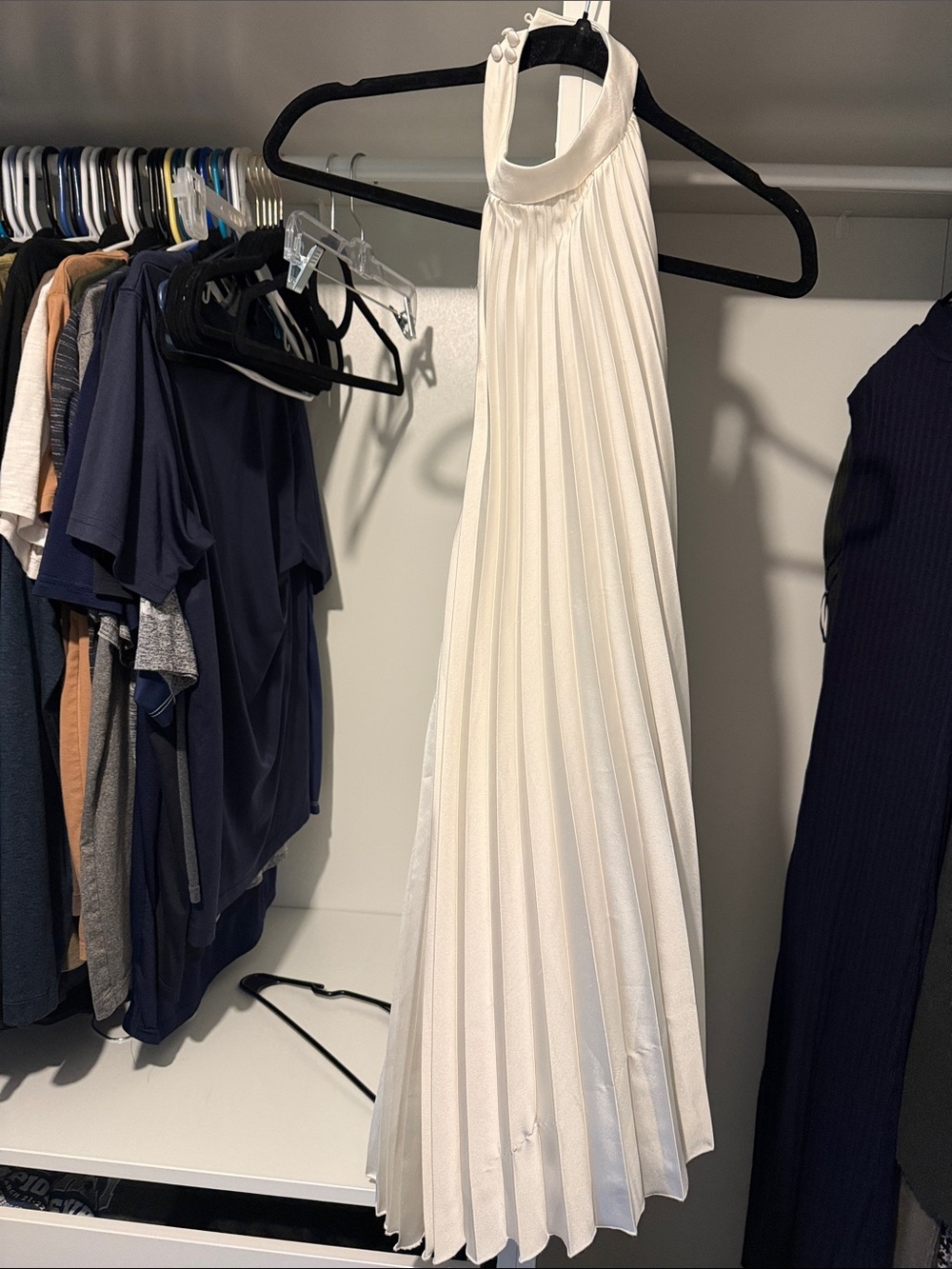 Elegant White Pleated Halter Dress